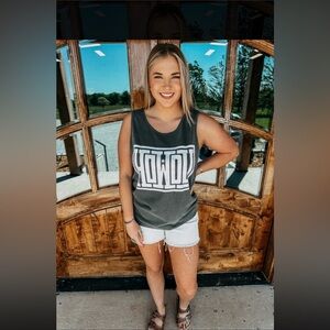Comfort Colors Womens Grey Howdy Tank Top | NEW/NWT!! 🤠🩶